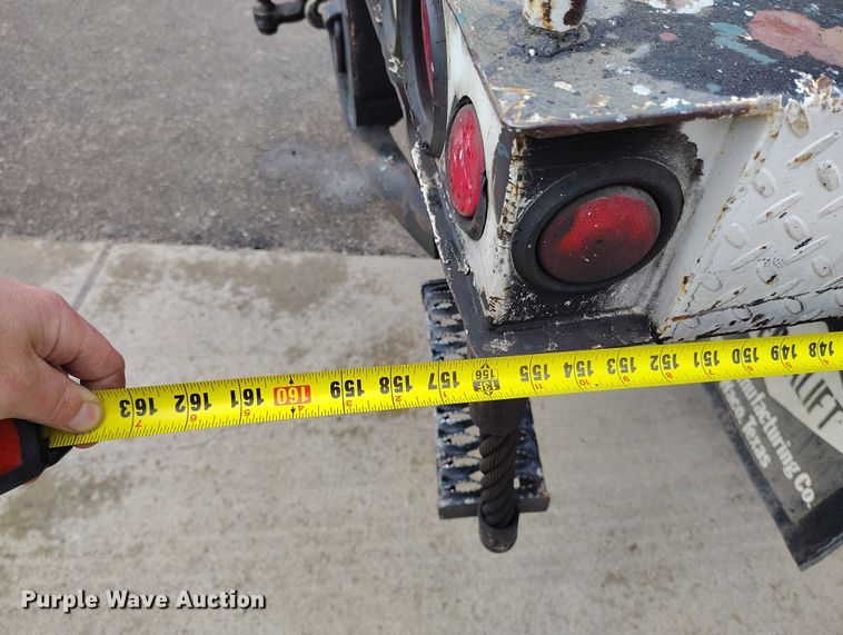 image for item DP5051 2015 RAM 5500 bucket truck