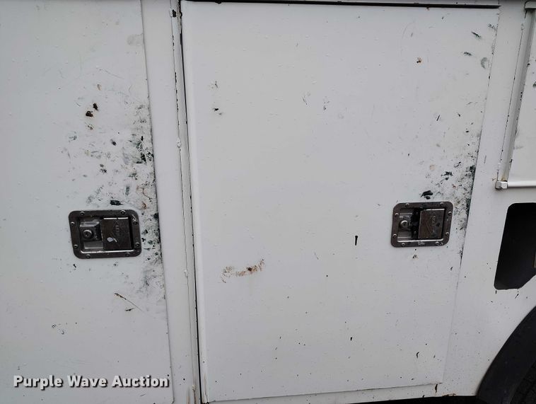 image for item DP5051 2015 RAM 5500 bucket truck