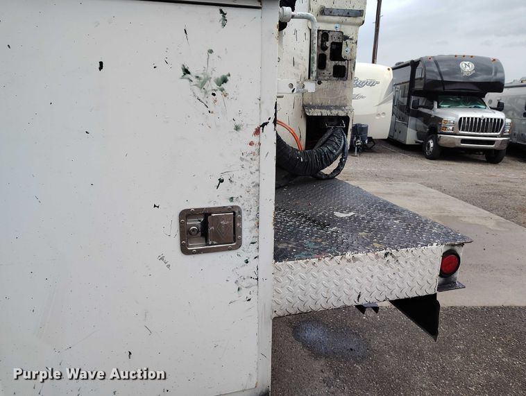 image for item DP5051 2015 RAM 5500 bucket truck