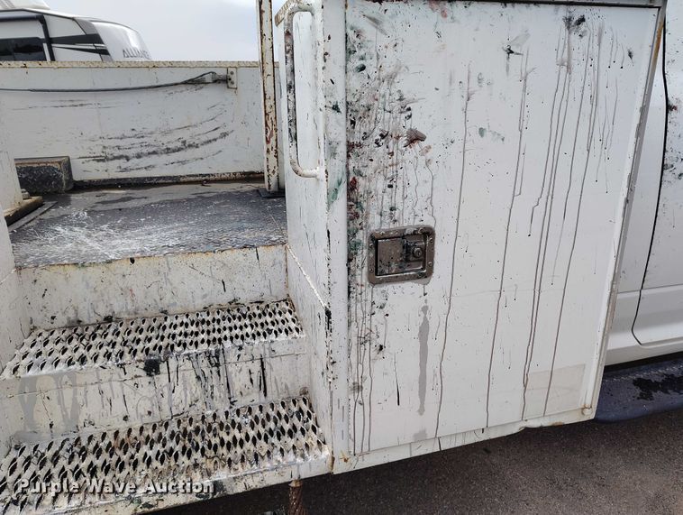 image for item DP5051 2015 RAM 5500 bucket truck