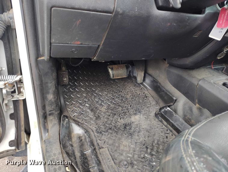 image for item DP5051 2015 RAM 5500 bucket truck