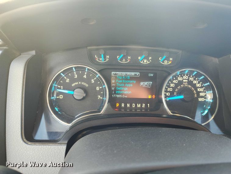 image for item DP5135 2014 Ford F150 SuperCrew pickup truck