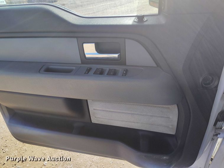 image for item DP5135 2014 Ford F150 SuperCrew pickup truck