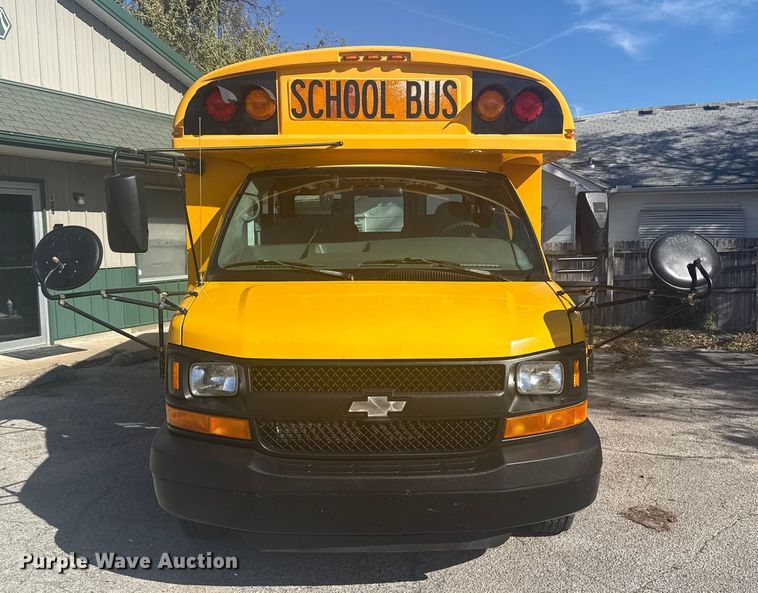 image for item DQ4126 2007 Chevrolet Express 3500 school bus