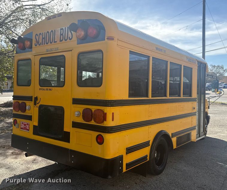 image for item DQ4126 2007 Chevrolet Express 3500 school bus