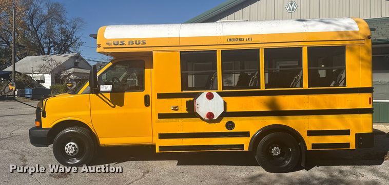 image for item DQ4126 2007 Chevrolet Express 3500 school bus