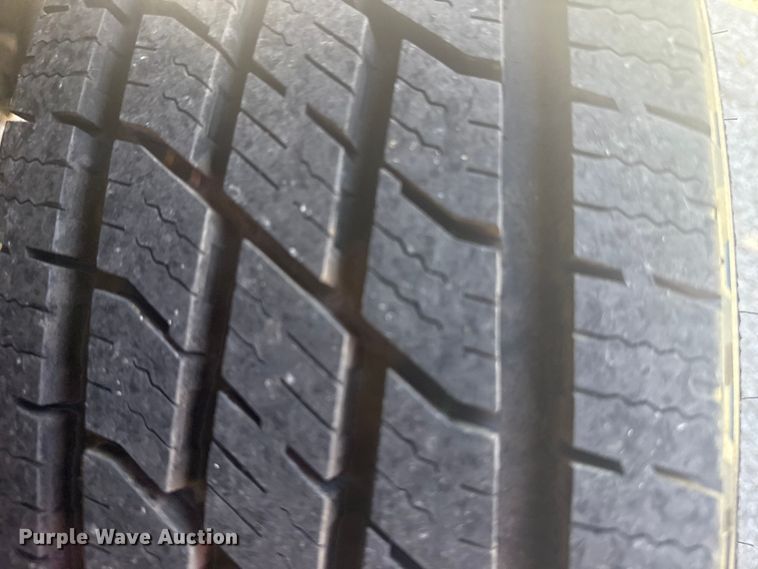 image for item DQ4126 2007 Chevrolet Express 3500 school bus