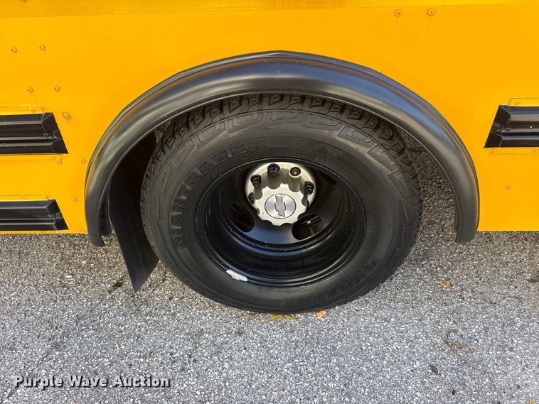 image for item DQ4126 2007 Chevrolet Express 3500 school bus