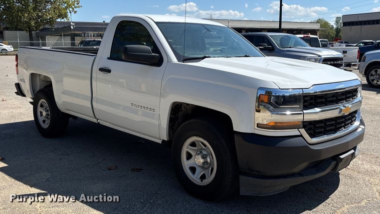 image for item DU1371 2016 Chevrolet  Silverado 1500 pickup truck