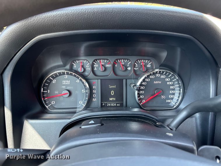 image for item DU1371 2016 Chevrolet  Silverado 1500 pickup truck