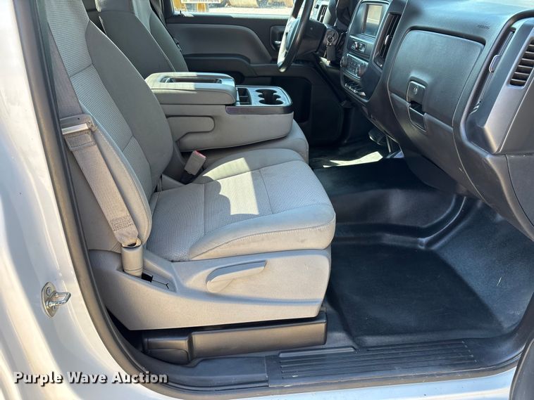 image for item DU1371 2016 Chevrolet  Silverado 1500 pickup truck