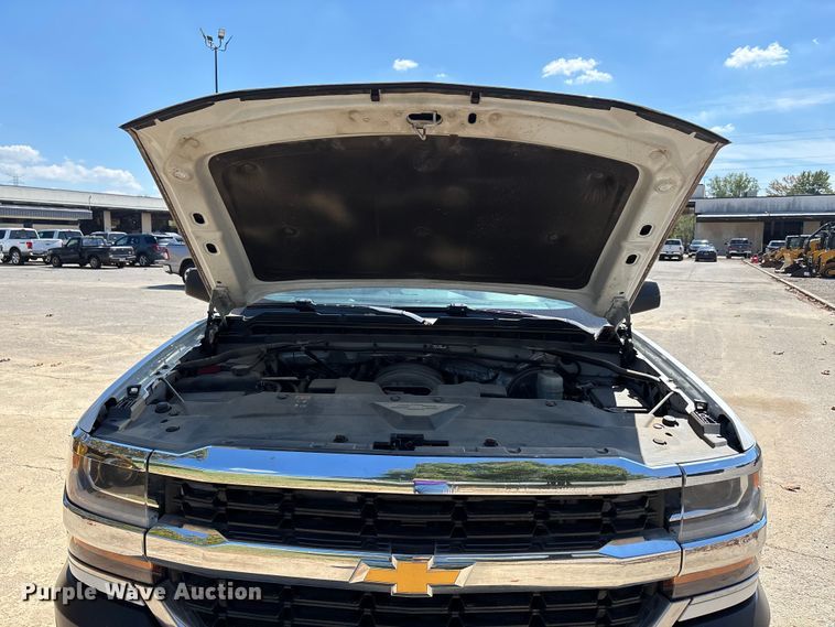 image for item DU1371 2016 Chevrolet  Silverado 1500 pickup truck