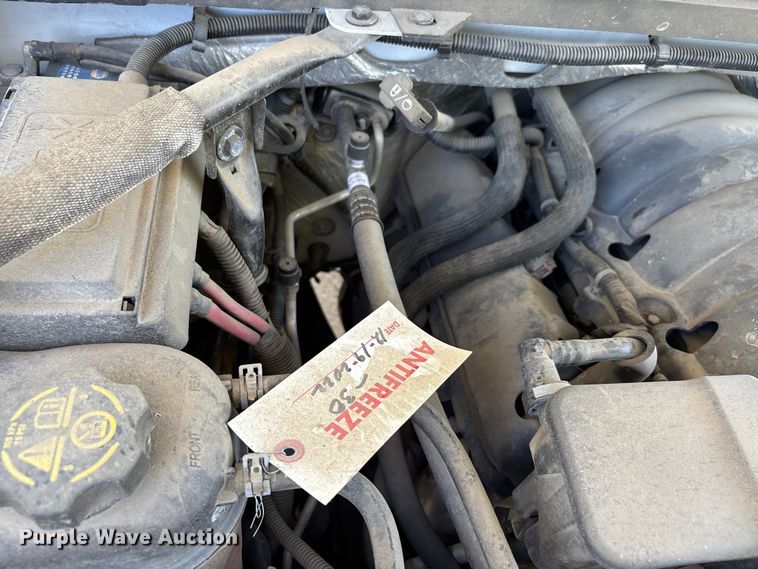 image for item DU1371 2016 Chevrolet  Silverado 1500 pickup truck