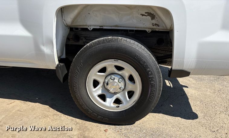 image for item DU1371 2016 Chevrolet  Silverado 1500 pickup truck