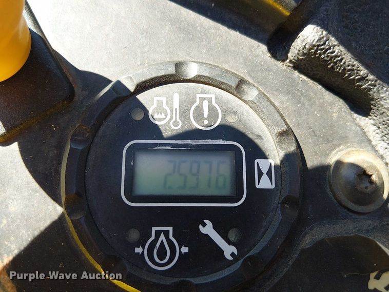 image for item DU3737 2013 John Deere Z930M ZTR lawn mower