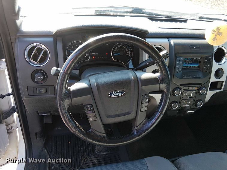 image for item DU3738 2014 Ford F150 SuperCab pickup truck