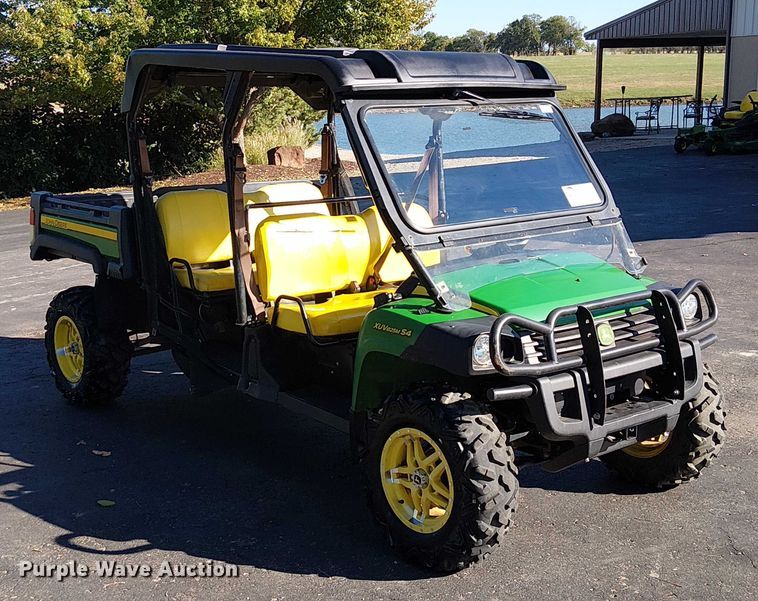 image for item DU3739 2019 John Deere Gator XUV 825M S4 utility vehicle