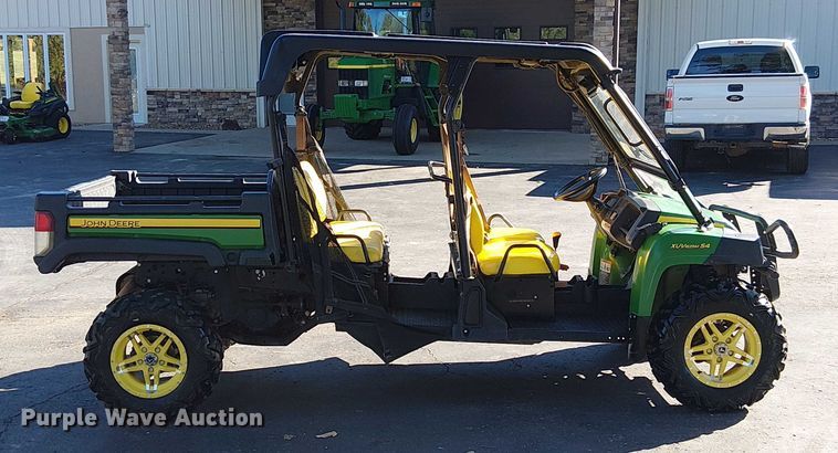 image for item DU3739 2019 John Deere Gator XUV 825M S4 utility vehicle