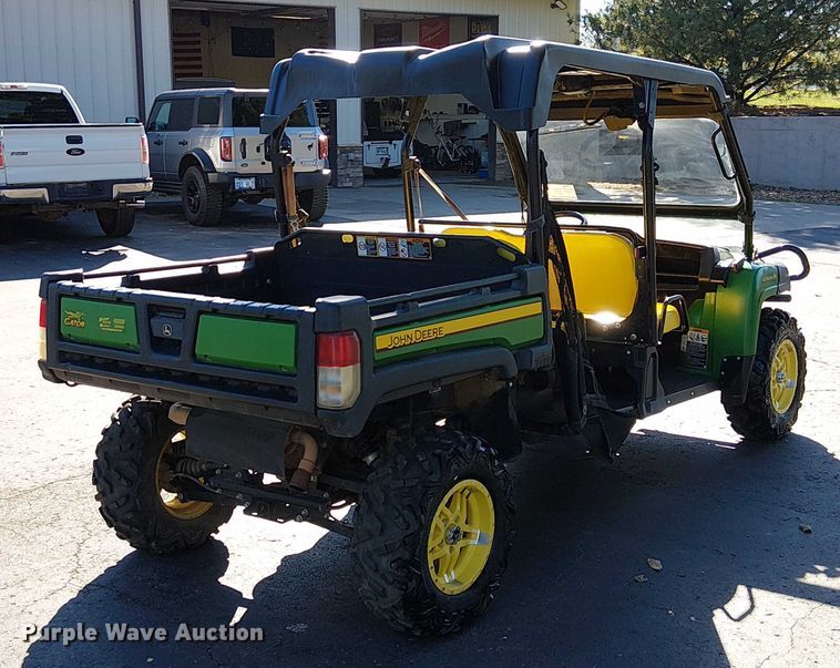 image for item DU3739 2019 John Deere Gator XUV 825M S4 utility vehicle