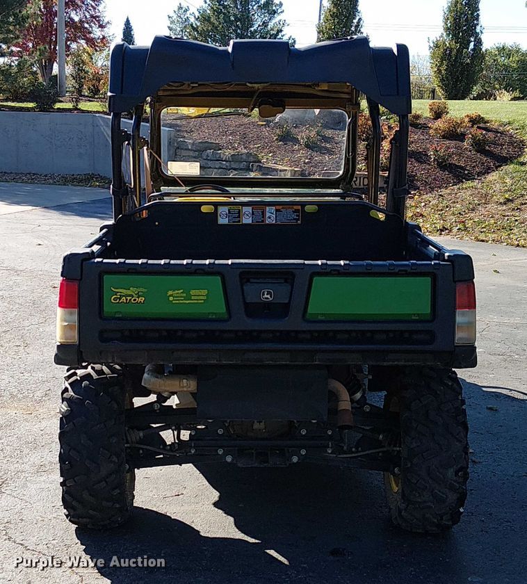 image for item DU3739 2019 John Deere Gator XUV 825M S4 utility vehicle