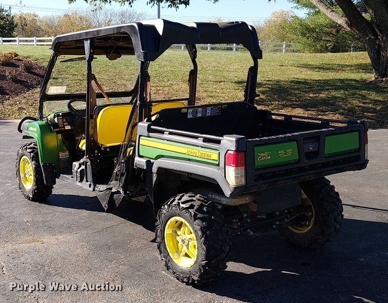 image for item DU3739 2019 John Deere Gator XUV 825M S4 utility vehicle