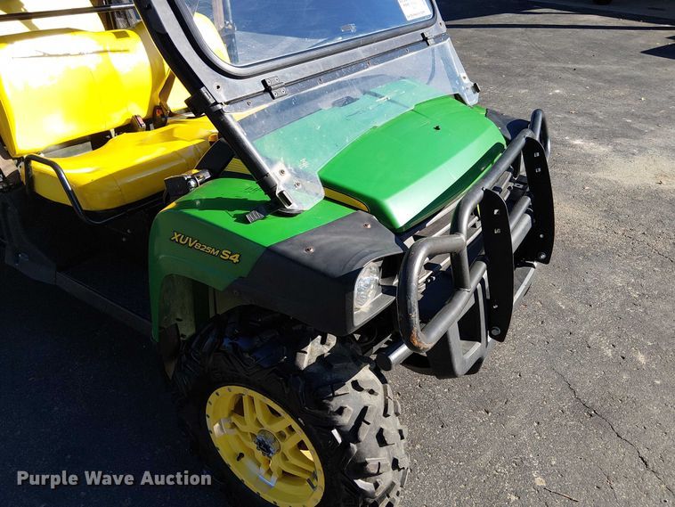 image for item DU3739 2019 John Deere Gator XUV 825M S4 utility vehicle
