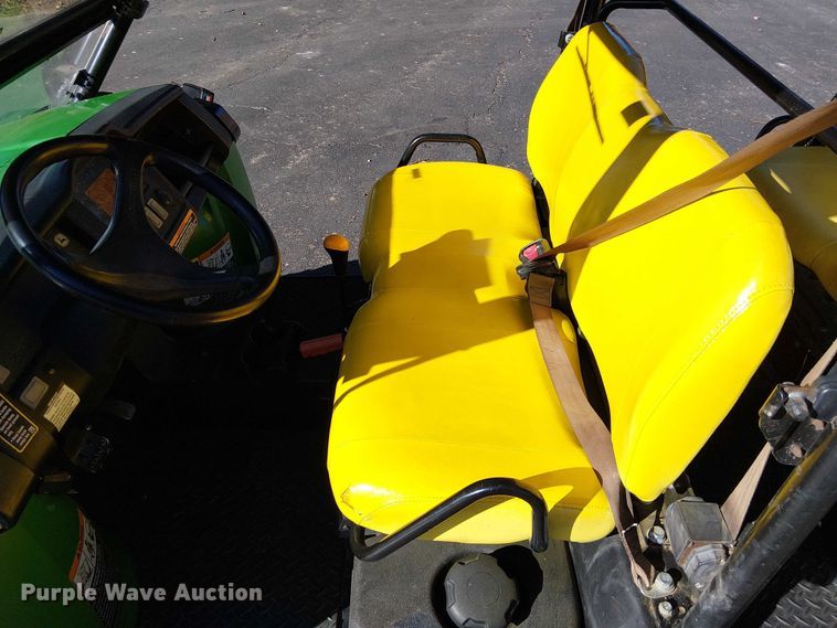 image for item DU3739 2019 John Deere Gator XUV 825M S4 utility vehicle