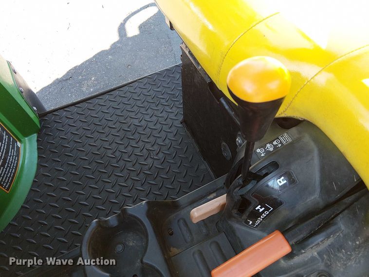 image for item DU3739 2019 John Deere Gator XUV 825M S4 utility vehicle