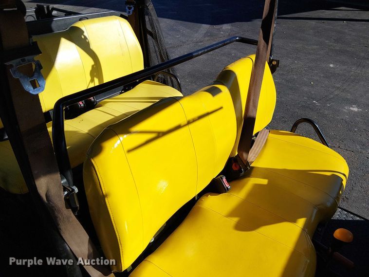 image for item DU3739 2019 John Deere Gator XUV 825M S4 utility vehicle