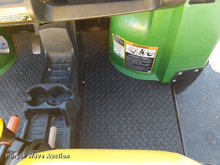 image for item DU3739 2019 John Deere Gator XUV 825M S4 utility vehicle