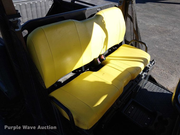 image for item DU3739 2019 John Deere Gator XUV 825M S4 utility vehicle