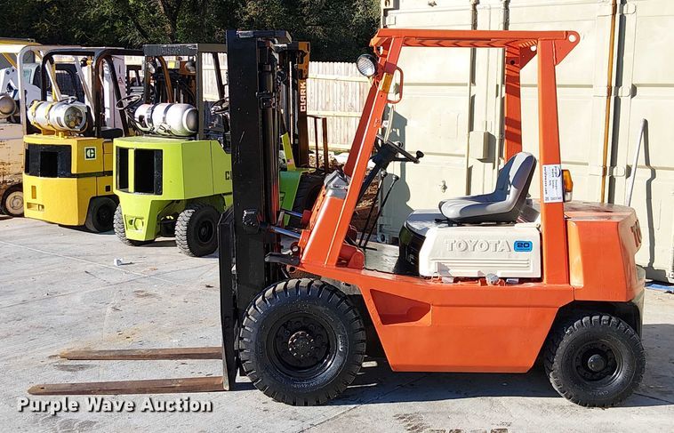 image for item DU3740 Toyota 4FGL20 forklift