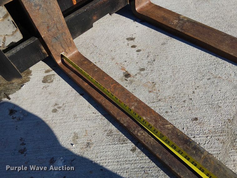 image for item DU3740 Toyota 4FGL20 forklift