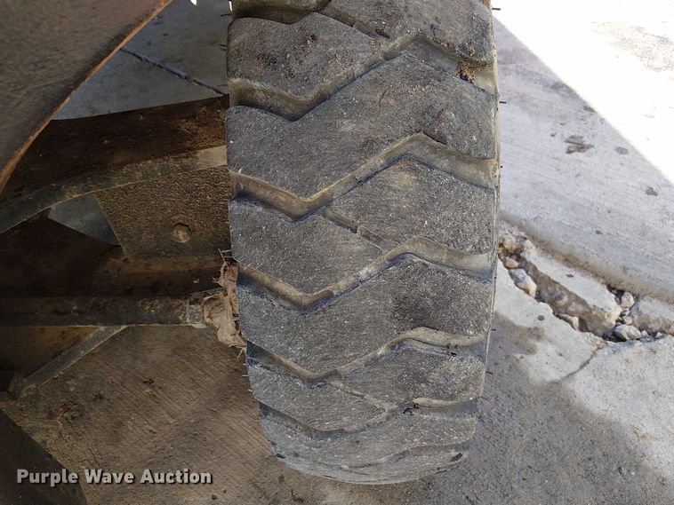 image for item DU3740 Toyota 4FGL20 forklift