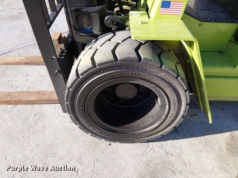 image for item DU3741 Clark GPS25I forklift