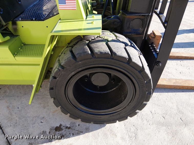 image for item DU3741 Clark GPS25I forklift