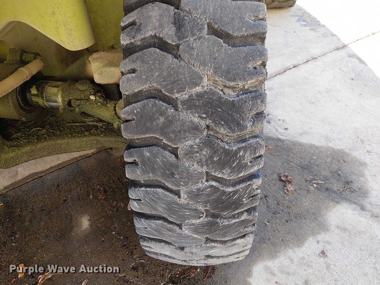 image for item DU3741 Clark GPS25I forklift