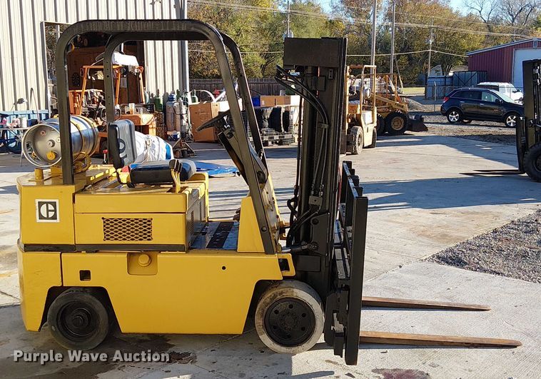 image for item DU3742 Caterpillar TC60DSA forklift
