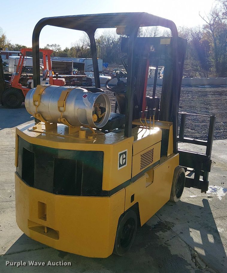 image for item DU3742 Caterpillar TC60DSA forklift
