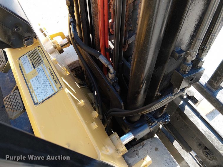 image for item DU3742 Caterpillar TC60DSA forklift