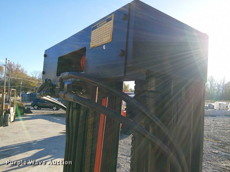 image for item DU3742 Caterpillar TC60DSA forklift