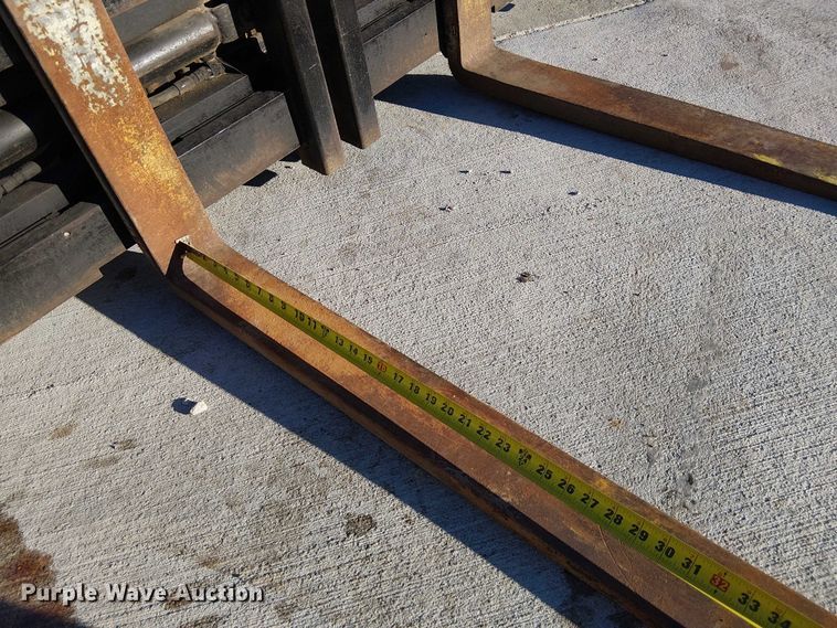 image for item DU3742 Caterpillar TC60DSA forklift