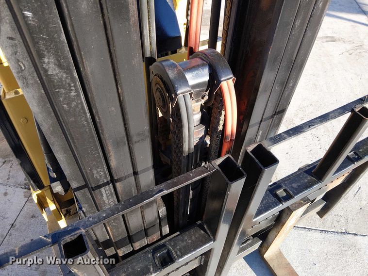 image for item DU3742 Caterpillar TC60DSA forklift