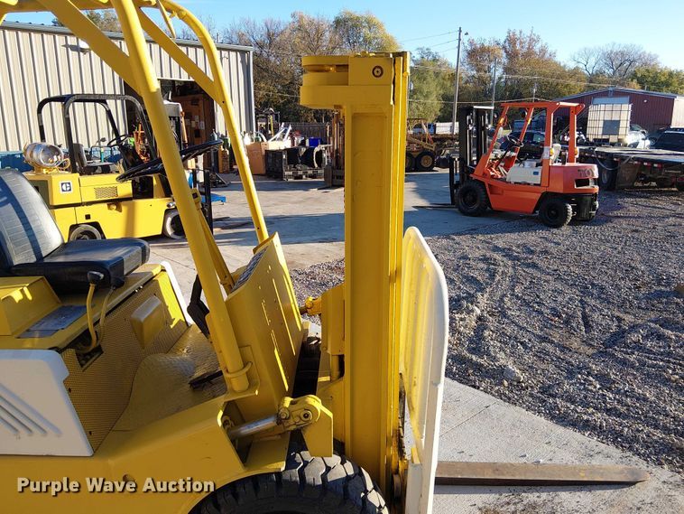 image for item DU3743 Yale G81P-050-SAT-074  forklift