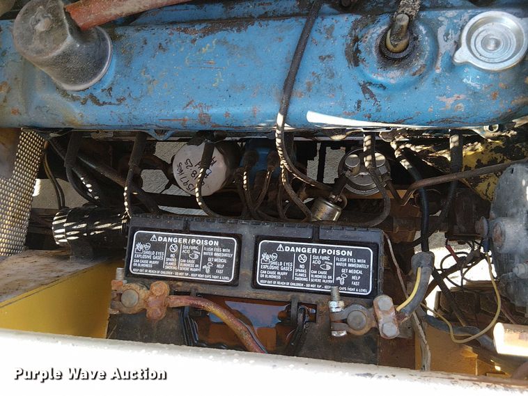 image for item DU3743 Yale G81P-050-SAT-074  forklift