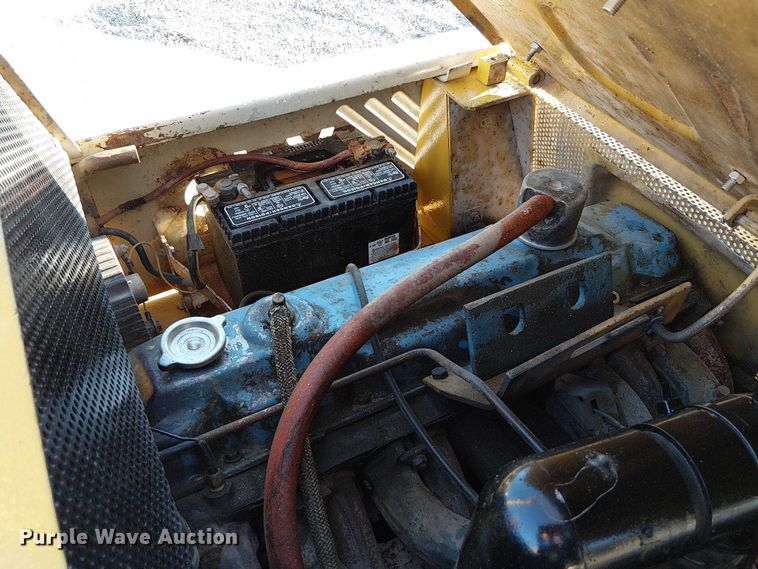 image for item DU3743 Yale G81P-050-SAT-074  forklift