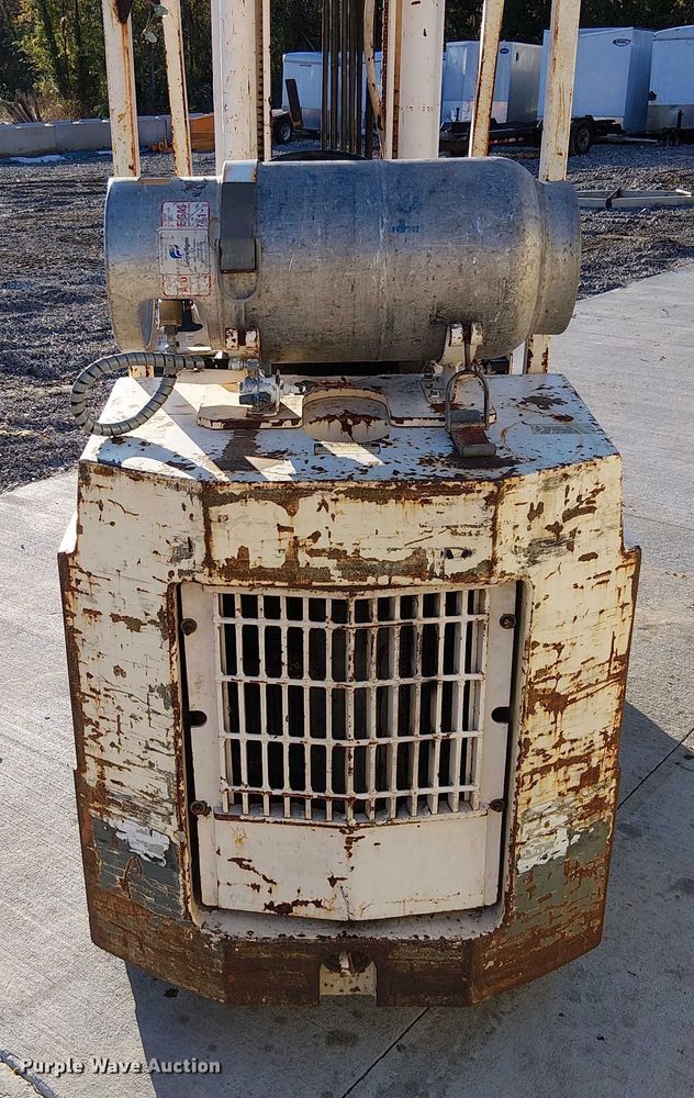 image for item DU3744 Allis Chalmers ACC55K L PS forklift