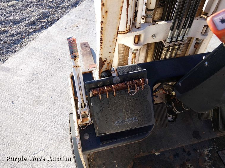 image for item DU3744 Allis Chalmers ACC55K L PS forklift