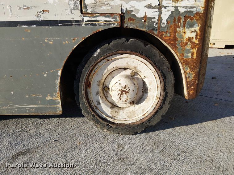 image for item DU3744 Allis Chalmers ACC55K L PS forklift