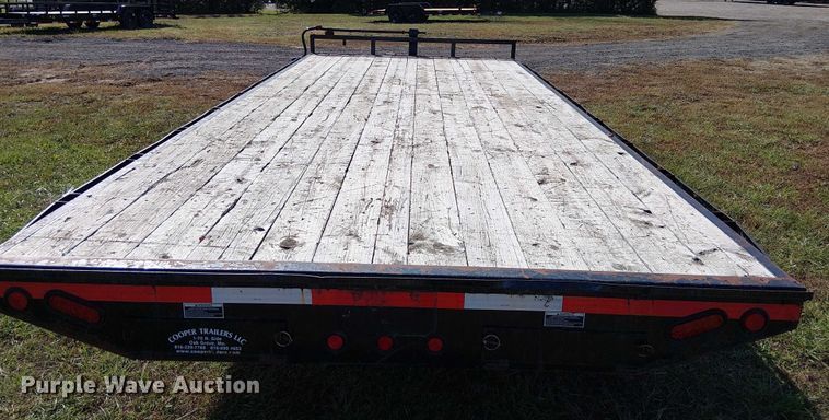 image for item DU3748 2013 Load Trail flatbed trailer